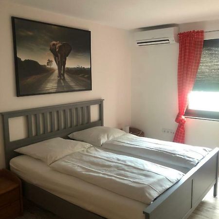 Wohnen Auf Zeit Daire Duisburg Dış mekan fotoğraf